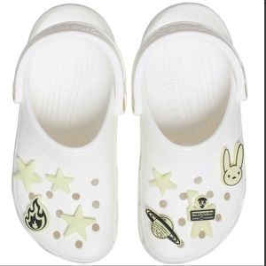 Bad bunny Crocs Size 11M - 13W